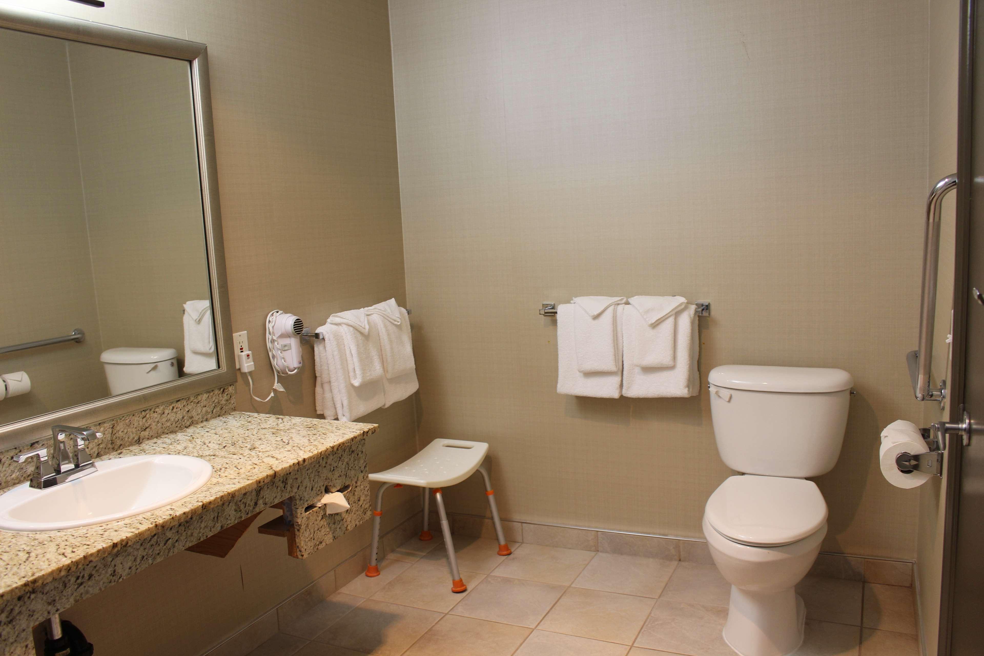 Best Western King George Inn & Suites Surrey Eksteriør bilde