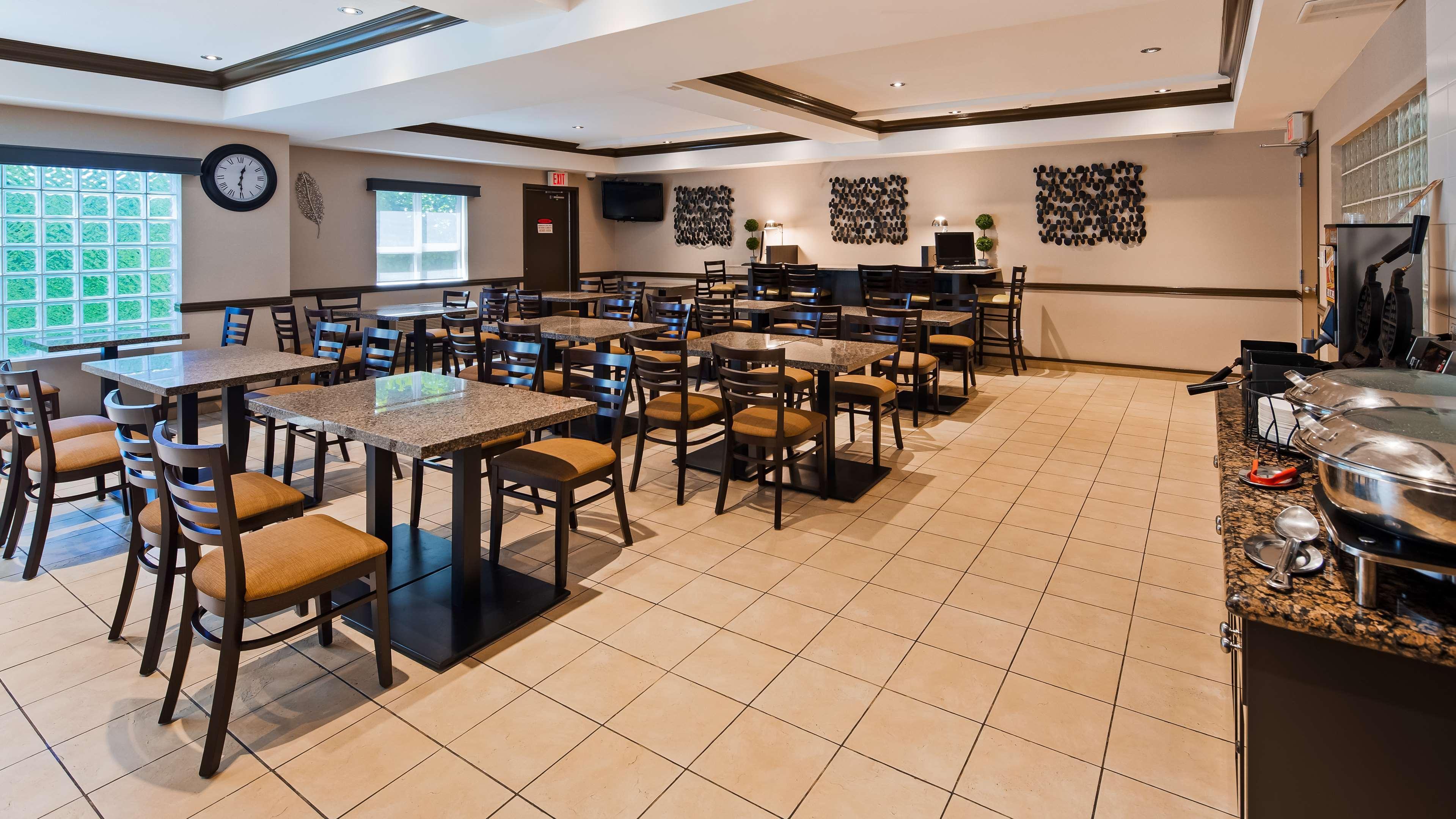 Best Western King George Inn & Suites Surrey Eksteriør bilde