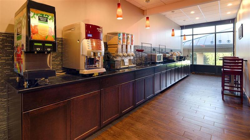Best Western King George Inn & Suites Surrey Eksteriør bilde